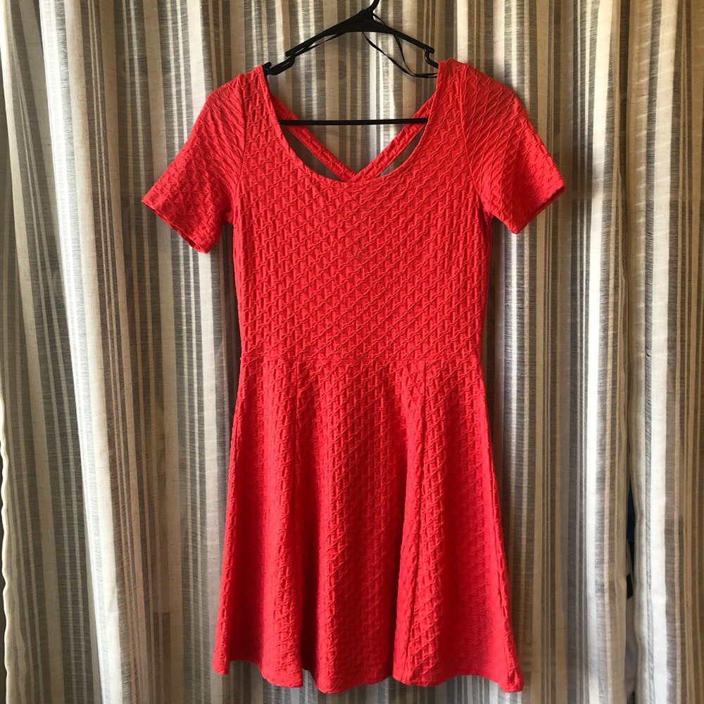H&M flows dress